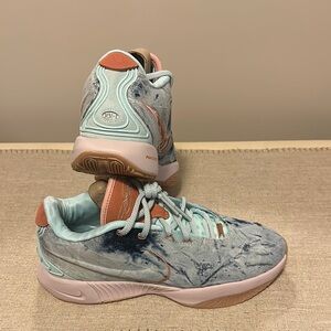 Nike LeBron 21 Aragonite